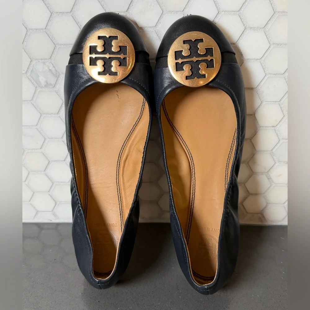 Tory Burch Minnie Cap Toe Travel Ballet Flats in Navy & Black Sz 7.5 EUC